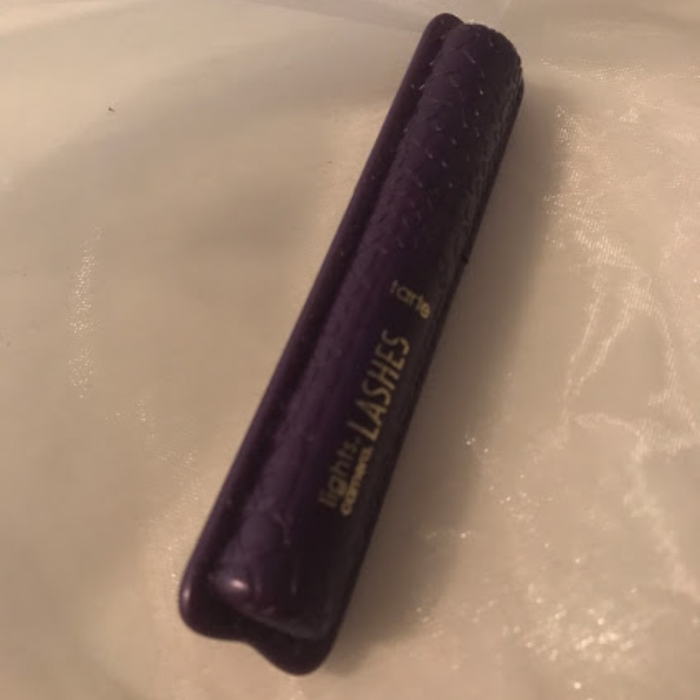Lights, Camera, Lashes mini Tarte mascara!